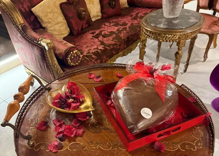 Console Palais Venice