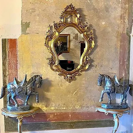 Console Palais 3* Velence