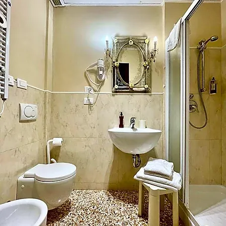 Console Palais Han/Misafirhane 3*