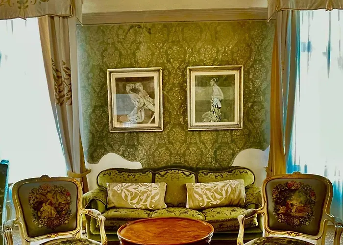 Console Palais Mini-hôtel