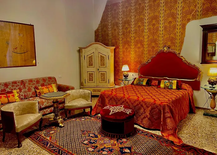 Console Palais Venise